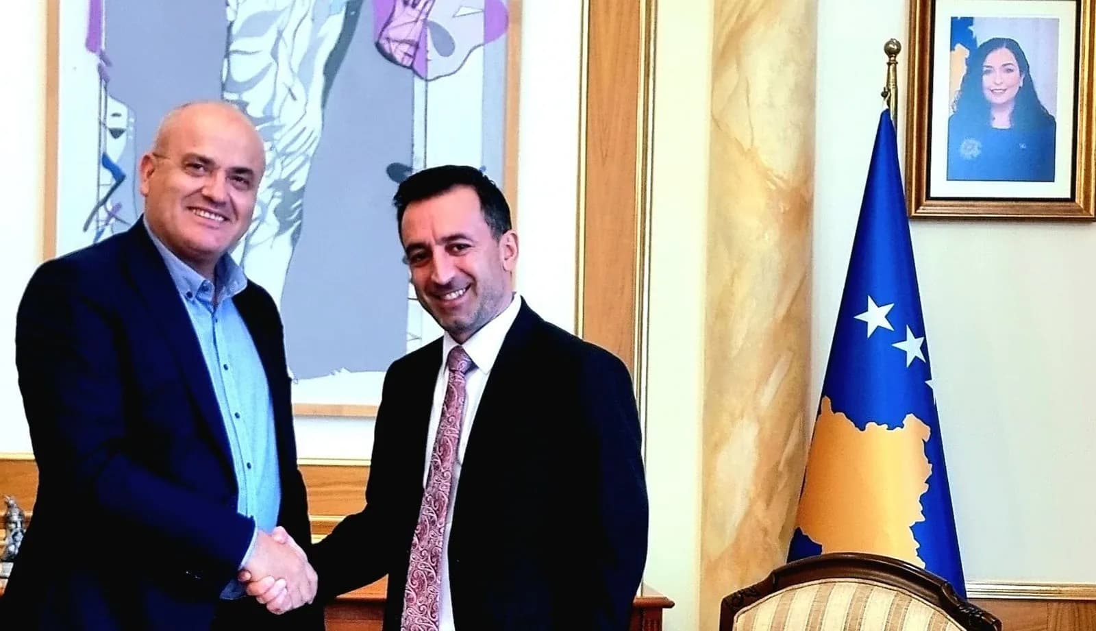 Haxhi Avdyli i shkon në zyrë Dimal Bashës: Shquhet për energji pozitive dhe qëndrime të hapura e të prera