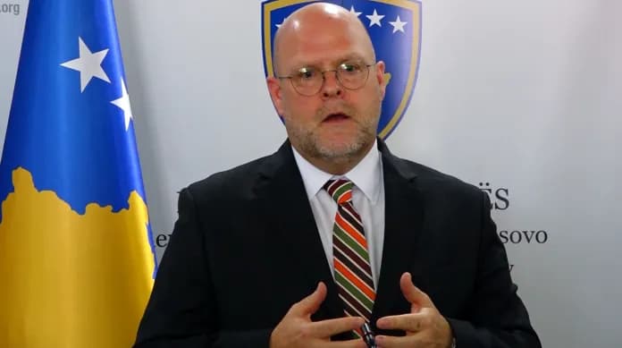 Hovenier: Edhe partnerët evropianë kanë shprehur shqetësime lidhur me Qeverinë e drejtuar nga Kurti