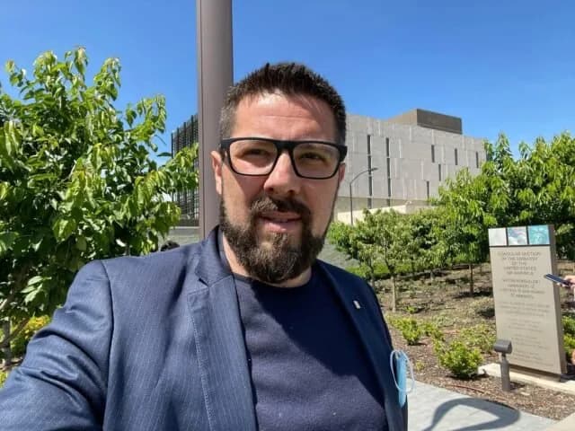 Krasniqi: Atë që e ka bërë Hashimi e Kadria gjatë luftës, në histori të luftërave mund ta shohim vetëm në kohën e Aleksandrit të Madh