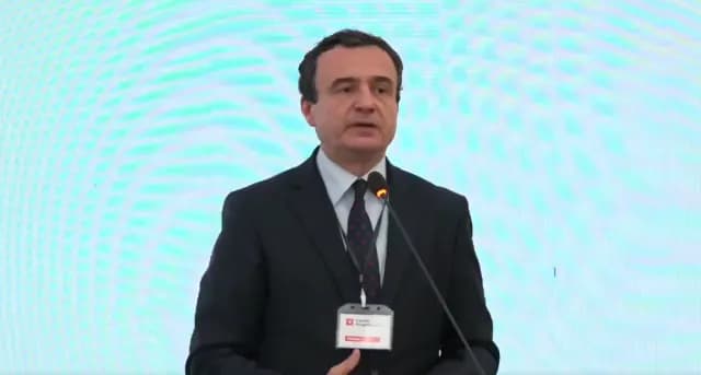 Kurti: Aleksandër Vuçiqit protestat po ia organizon populli i Serbisë, jo unë