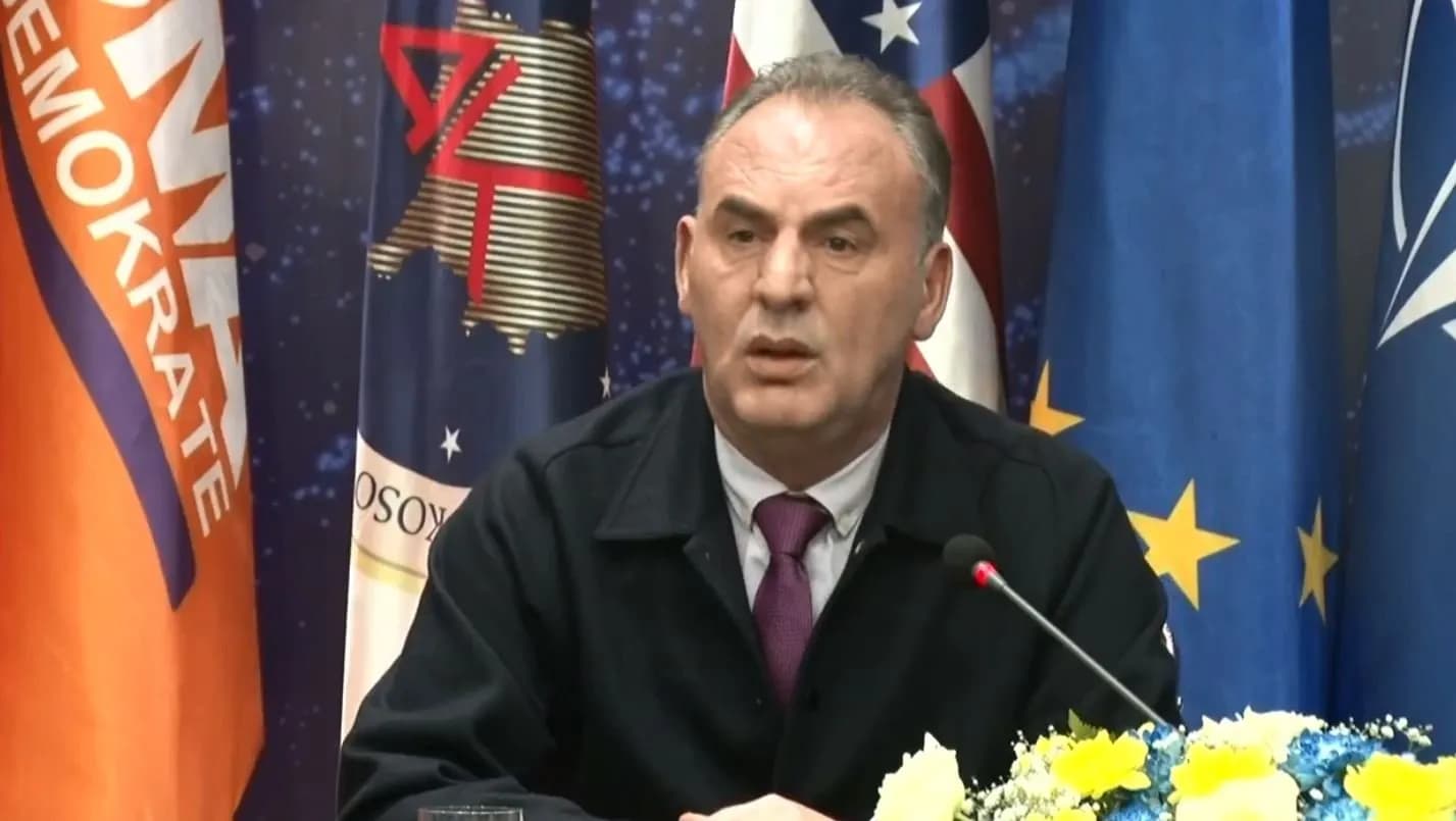 Limaj: Historia e Kosovës nuk mund të shkruhet nga akuzat e padrejta, unë jam me ta pa asnjë rezervë
