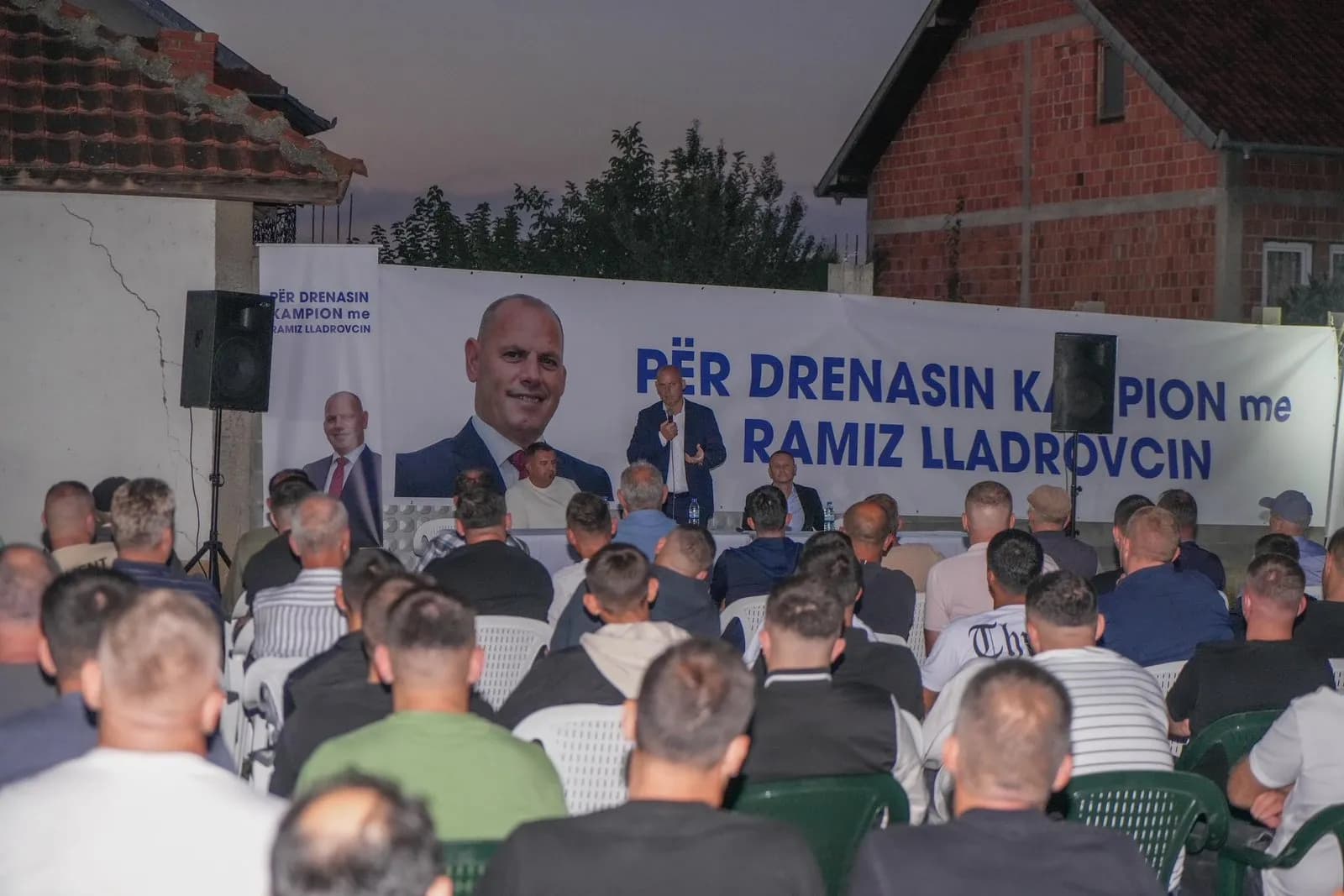 Lladrovci falënderon qytetarët për pjesëmarrjen në takimet parazgjedhore