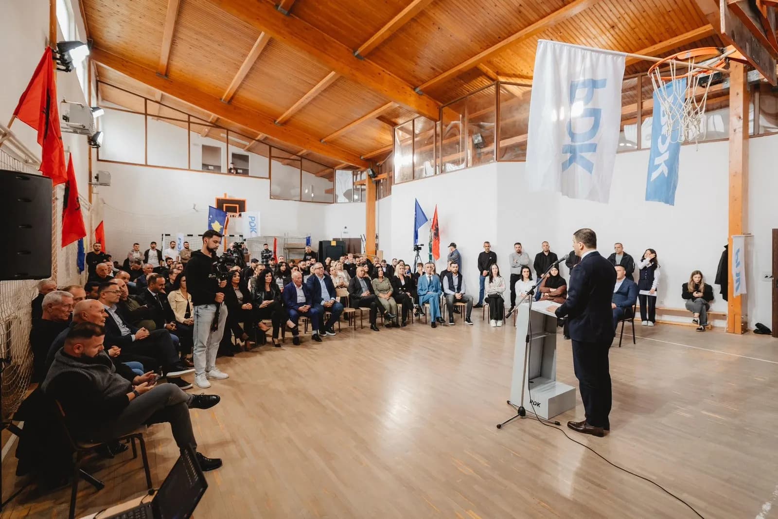 Memli Krasniqi në veri: Kudo ku ka shqiptarë, aty është edhe PDK