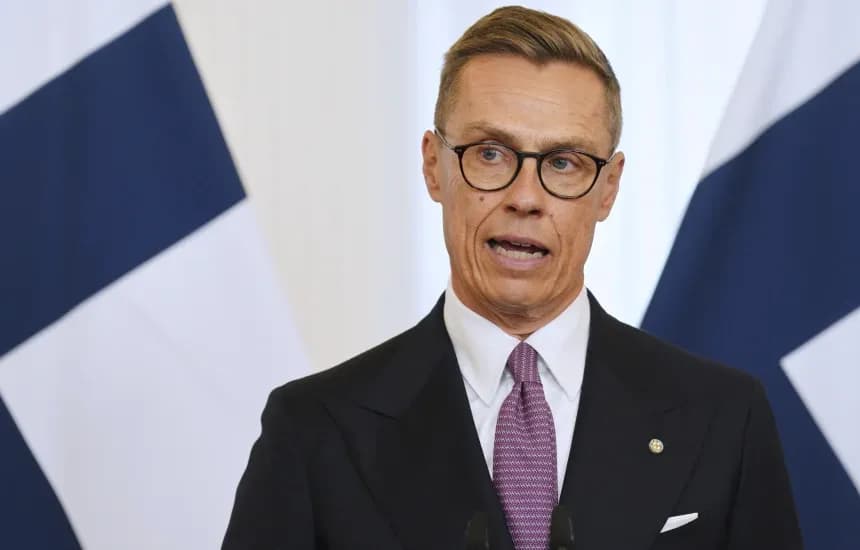 Presidenti i Finlandës: Garancitë për Ukrainën nënkuptojnë luftë me Rusinë në rast sulmi