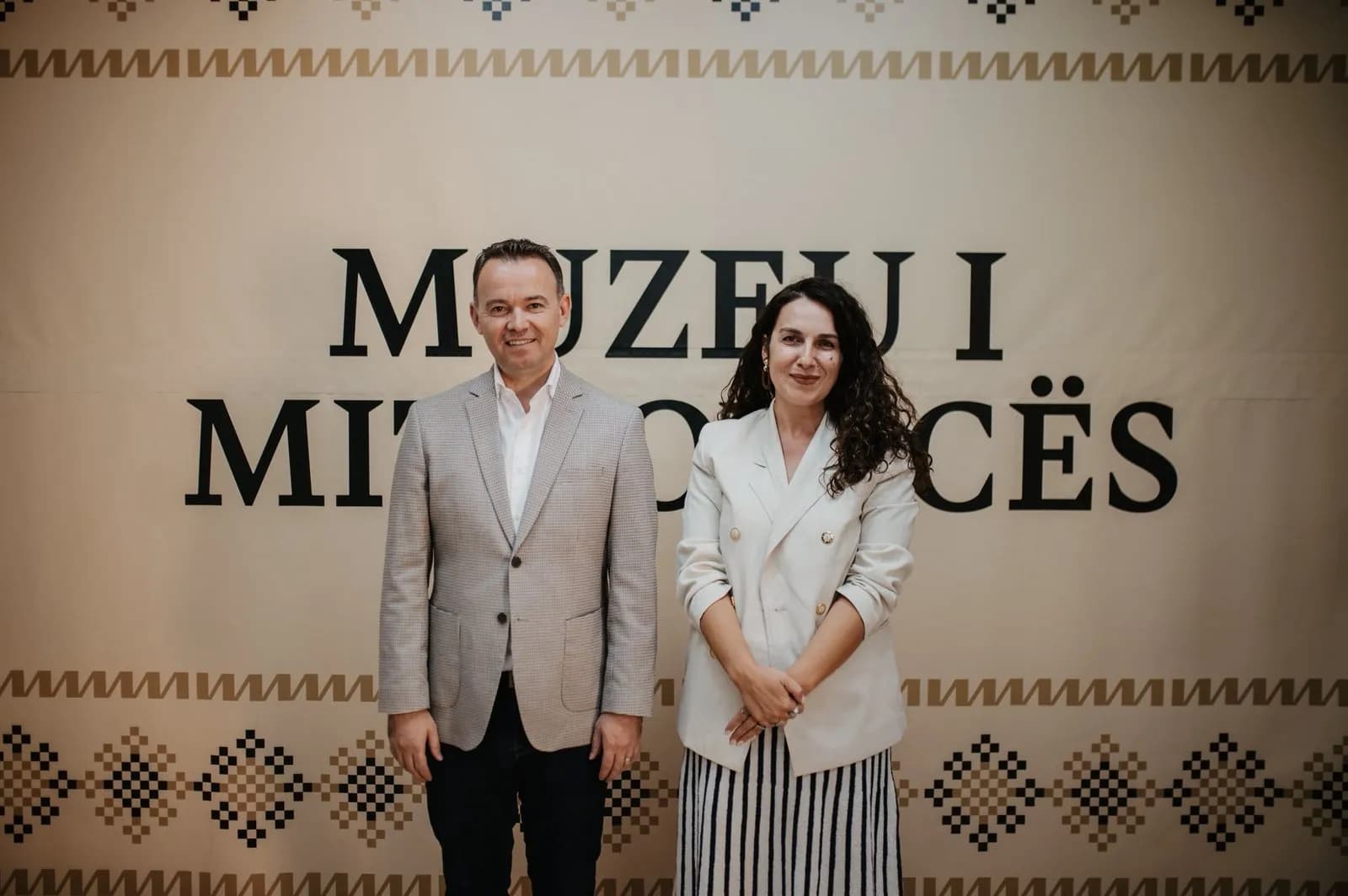 PZAP-ja e gjobit me 2 mijë e 500 euro VV-në, shkak fushata e Pecit në Muzeun e Qytetit në Mitrovicë