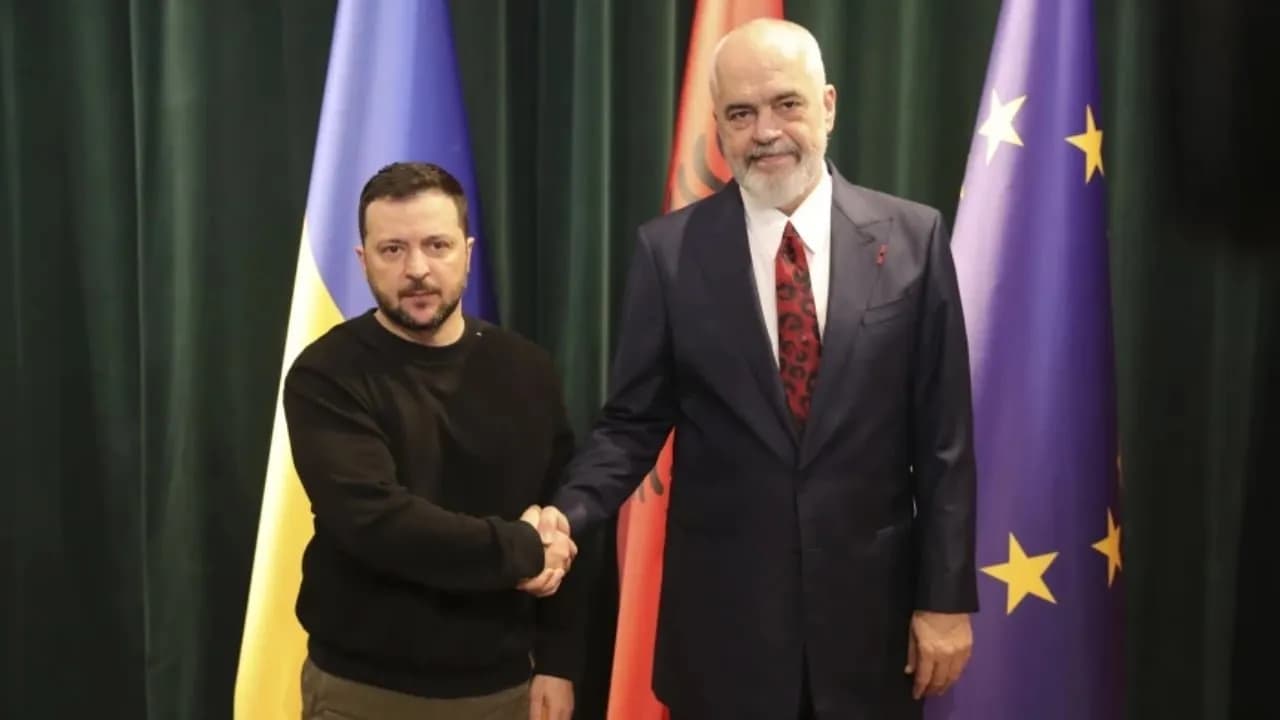 Zelensky mesazh urimi për Ramën: Suksese në ambicien për integrimin evropian të Shqipërisë