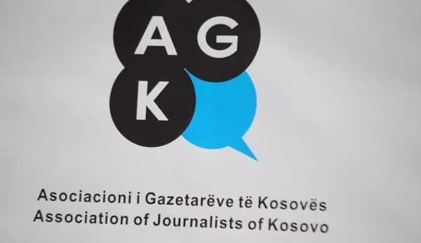 AGK dënon paralajmërimin intimidues të Faton Pecit kundër disa gazetarëve
