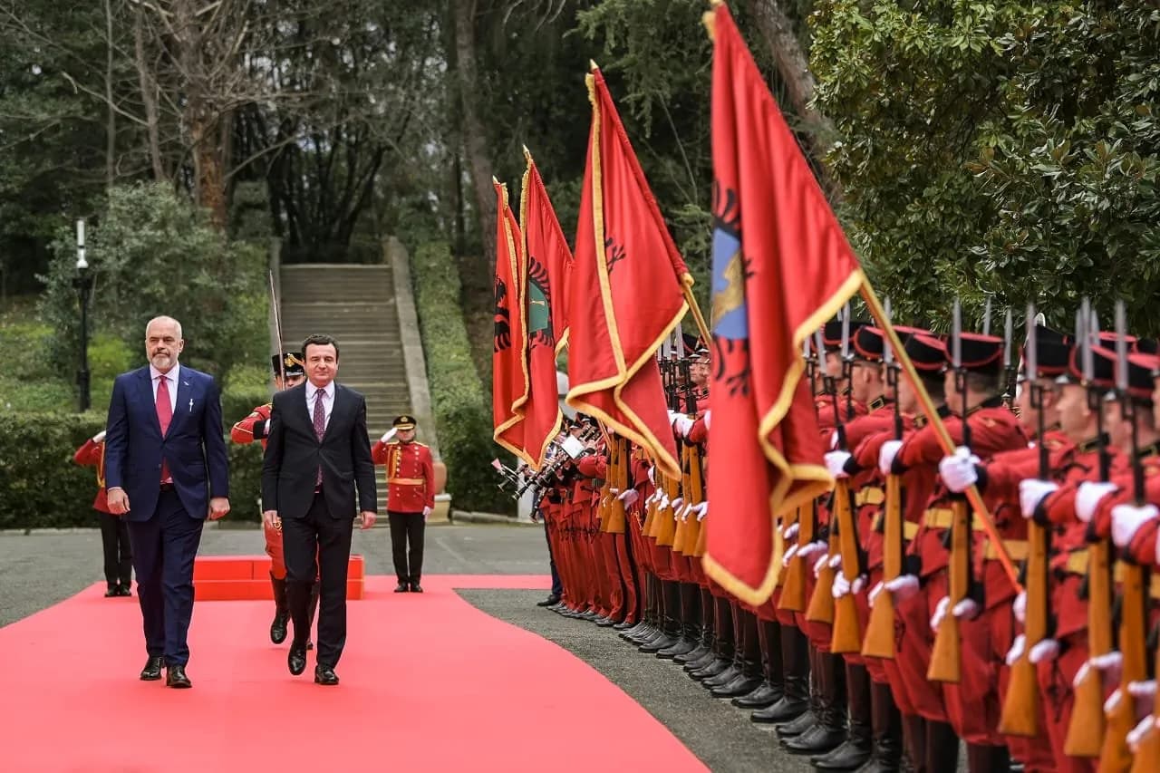 Albin Kurti: Dallimet që kam me Edi Ramën dhe ndërkombëtarë kanë të bëjnë me qëndrimin karshi Beogradit zyrtar