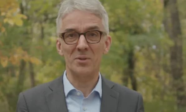 Ambasadori i ri gjerman iu prezantohet me një video kosovarëve: Mezi pres t’ju njoh, Kosova partner i rëndësishëm