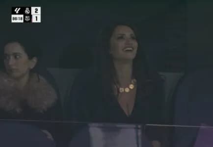 E kapi kamera në El Clasico, e dini se kush ishte bukuroshja e famshme?