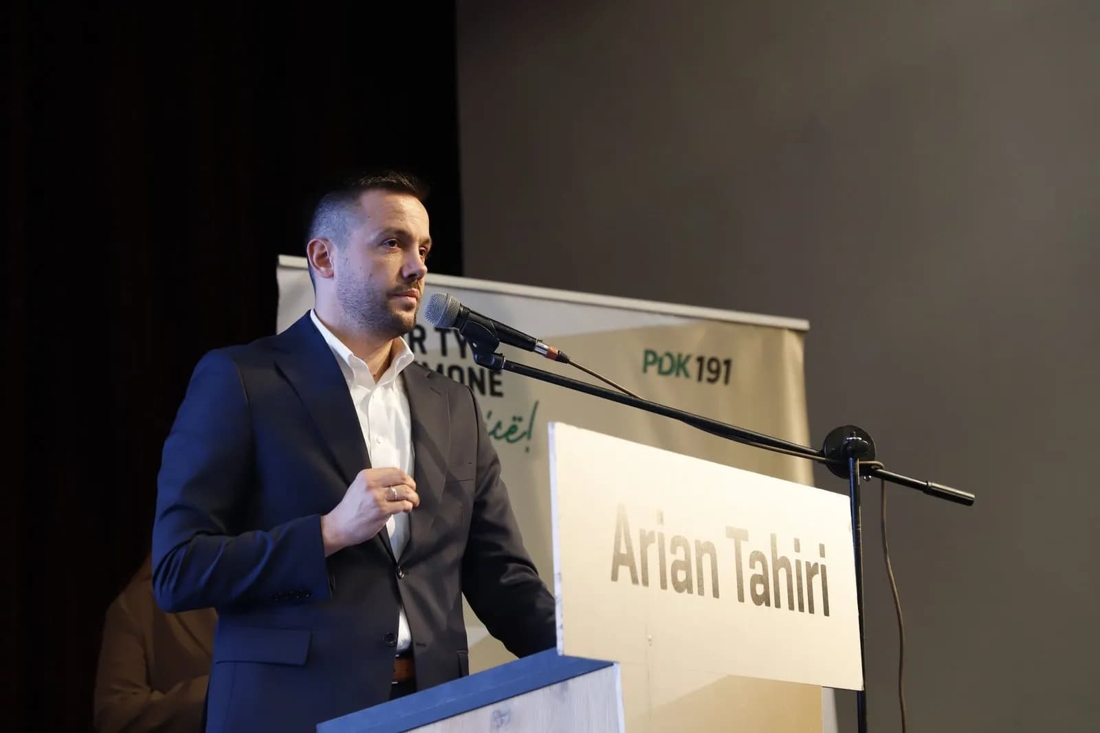 E krahasojnë me Thaçin, Tahiri: Ndjenjë e mirë, mundohem të prezantoj veten çdo herë