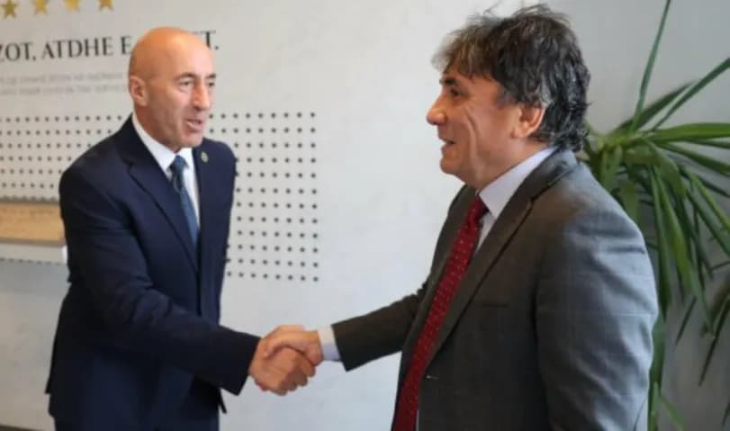 Haradinaj takohet me ambasadorin italian, flasin për zhvillimet politike