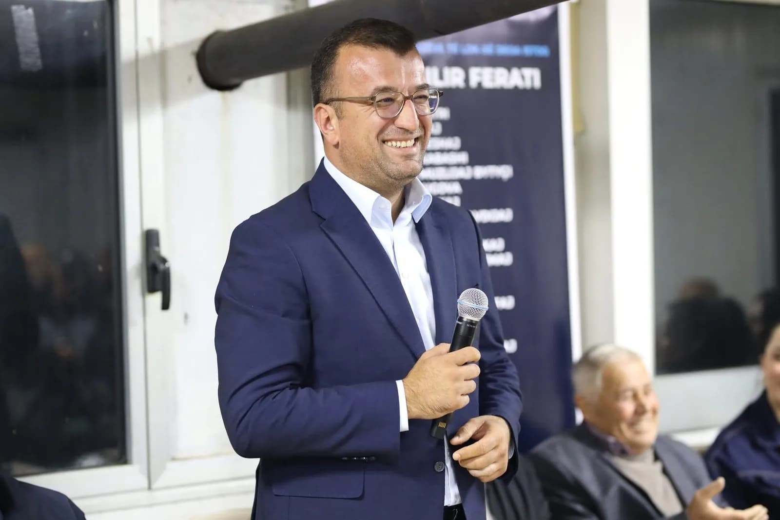 Kaliqani me mbështetje të fuqishme për Ilir Feratin: Fitorja është afër, të dielën fitojmë me t’parën