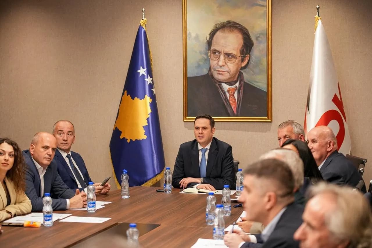 Koalicioni me VV-në në Vushtrri, LDK s’e ka autorizuar – paralajmëron masa