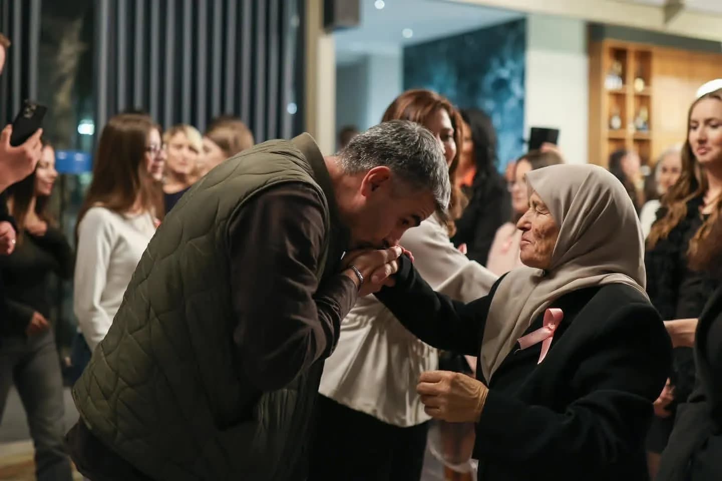Mbyllet fushata e LDK-së në Vushtrri me tubimin më të madh të grave – Xhafer Tahiri premton ndryshim pas 12 Tetorit