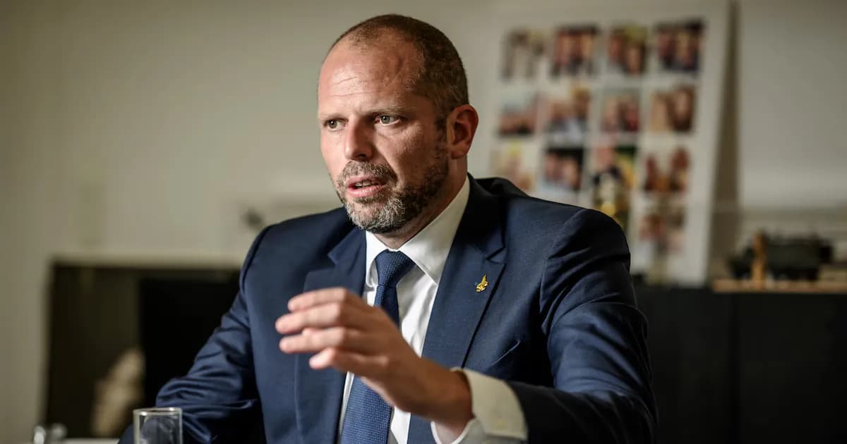 Ministri belg i Mbrojtjes paralajmëron: Nëse Rusia sulmon Brukselin, Moska do të rrafshohet