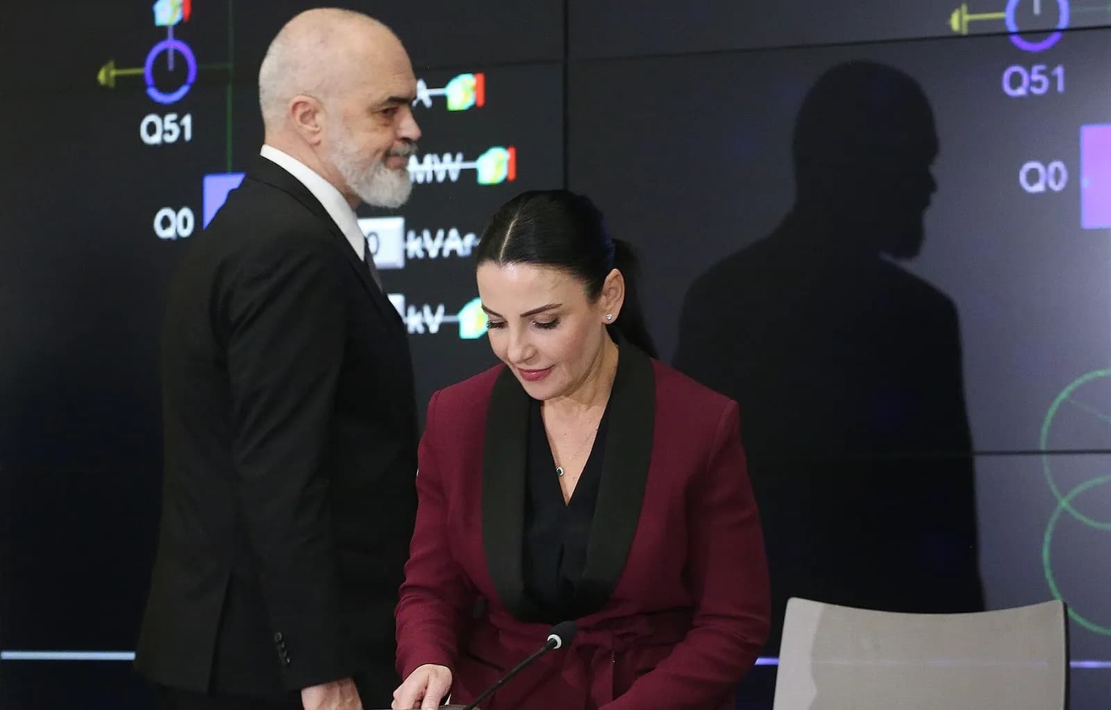 Numri 2 i Qeverisë shqiptare të hënën paraqitet në SPAK, kërkohet dorëheqja e Kryeministrit Rama