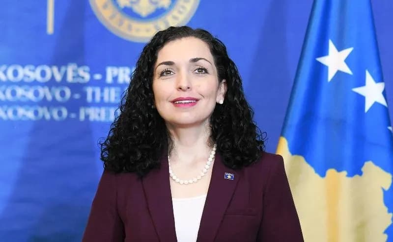 Osmani e uron kryeministren e re të Japonisë: Mezi pres të punojmë bashkë
