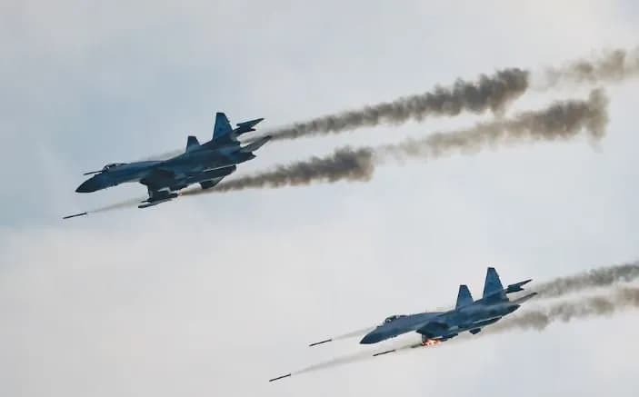 Presidenti i Lituanisë thotë se aeroplanë ushtarakë rusë shkelën hapësirën ajrore