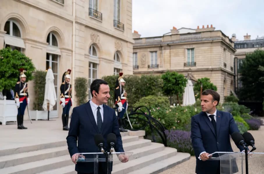 Sot mbahet forumi i Paqes në Paris, Kurti përfaqëson Kosovën