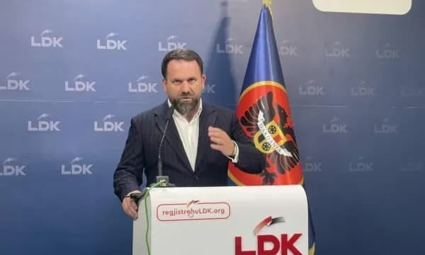 “Aktakuza e pa plotë pa Kurtin e Bislimin”, reagon Rukiqi i LDK-së pas aktakuzës për rezervat shtetërore