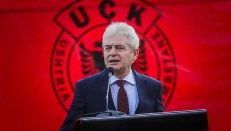 Ali Ahmeti uron Bedri Hamzën: PDK është shtetformuese dhe trashëguese e UÇK-së