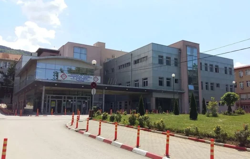 Dërgohet pa shenje jete një person në spitalin e Prizrenit, Policia jep detaje