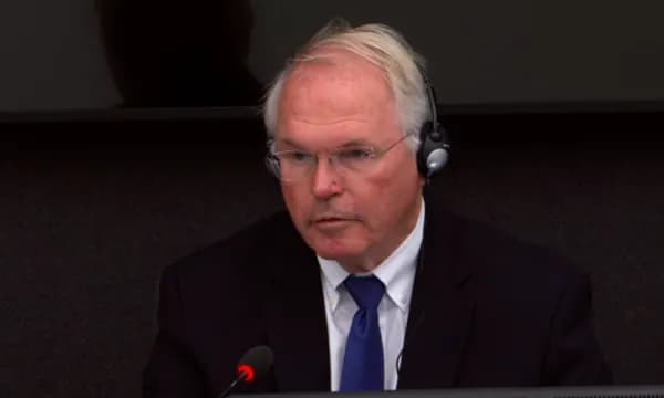 Hill: Kosova ishte temë e madhe, dëgjova shumë për të kur punoja në Shqipëri, e takova Rugovën në rezidencën e ambasadorit