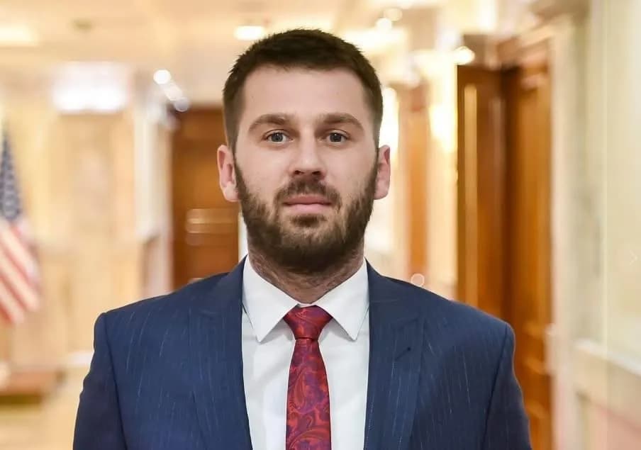 Kërçeli i VV-së: A po na tregon LDK kush është shoferi i Ramës dhe cila është e kaluara e tij në Evropë?