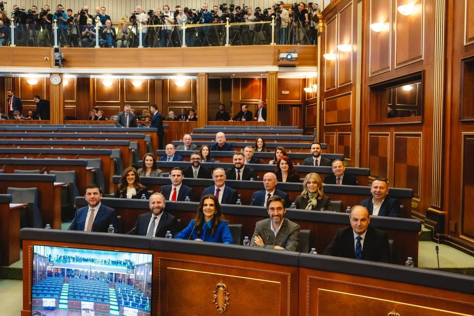 Memli Krasniqi: Vetëvendosja ka futur vendin në krizë, presidentja të shpallë zgjedhjet