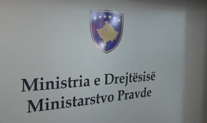 Ministria e Drejtësisë kërkon masa ndaj kryeprokurorit të Mitrovicës pas ndalimit të numërimit të votave