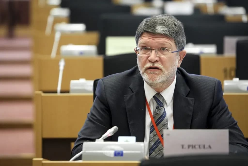 Picula: Qëndrimi i KE-së ndaj autoriteteve në Serbi ka qenë padrejtësisht i butë
