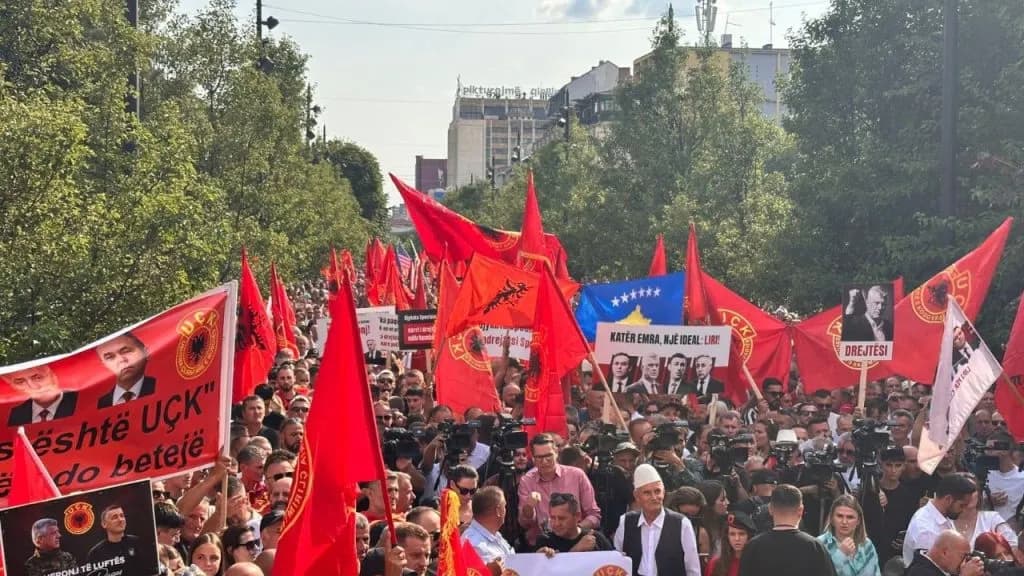 Rreth 6 mijë protestues pritet të marrin pjesë në protestën e OVL-UÇK-së në Strasburg
