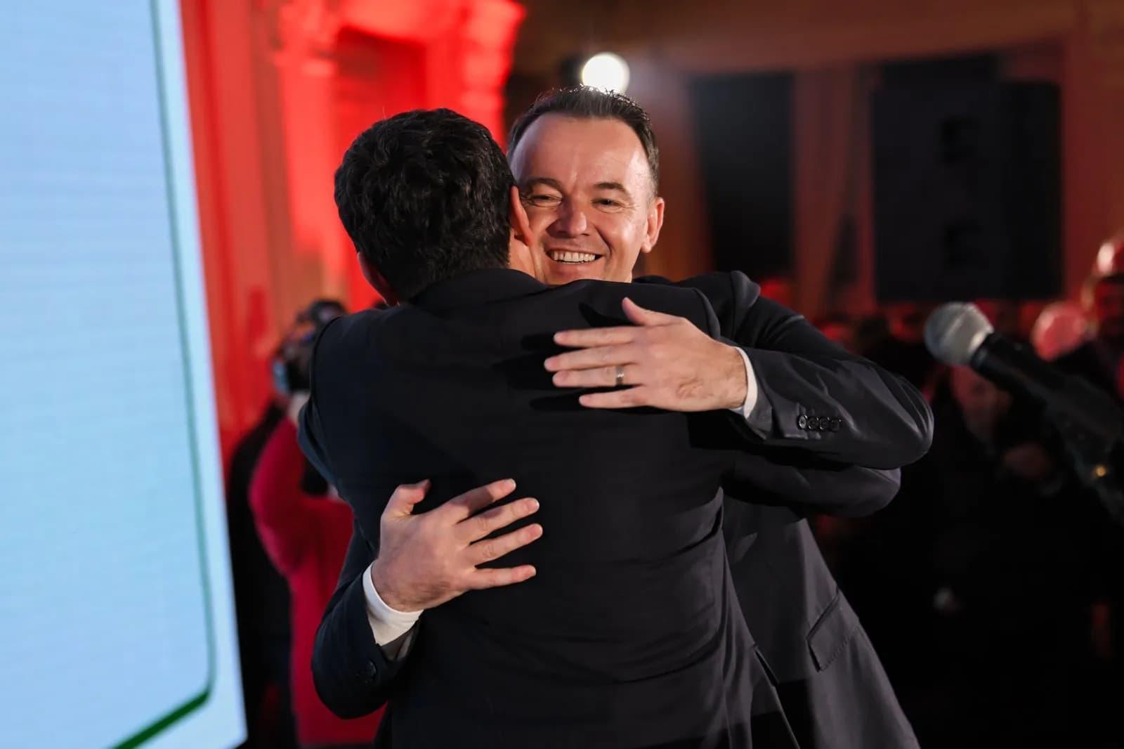 Zhvillimet në procesin e rinumërimit të votave në Mitrovicë, reagon VV’ja