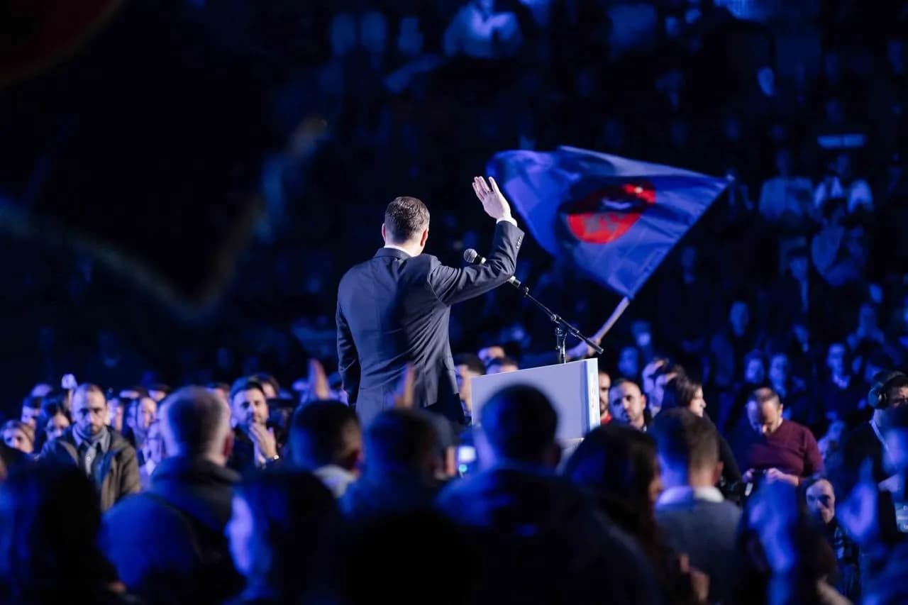 Abdixhiku pranon rezultatin zgjedhor: Me kohë e në vendin e duhur do t’i shpalosi të gjitha