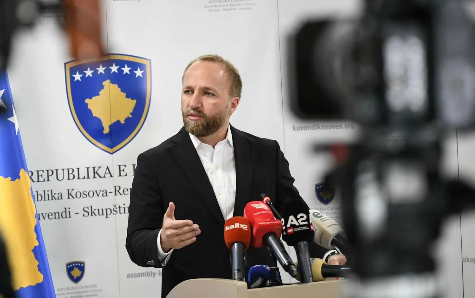 Abelard Tahiri: Për katër vjet, 33 beteja për ta mbrojtur rendin kushtetues