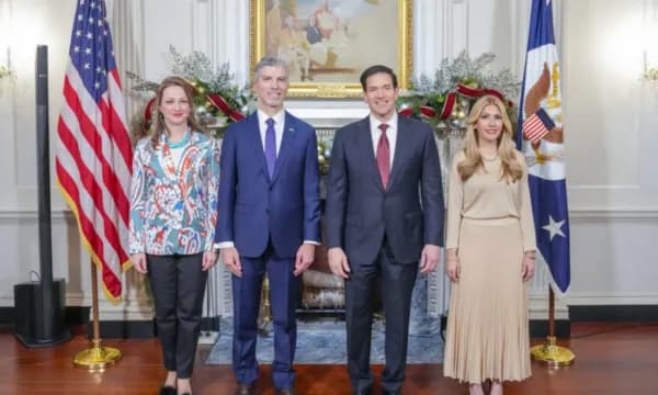 Ambasadori i Kosovës në SHBA merr pjesë në pritjen e Sekretarit Rubio për festat e fundvitit