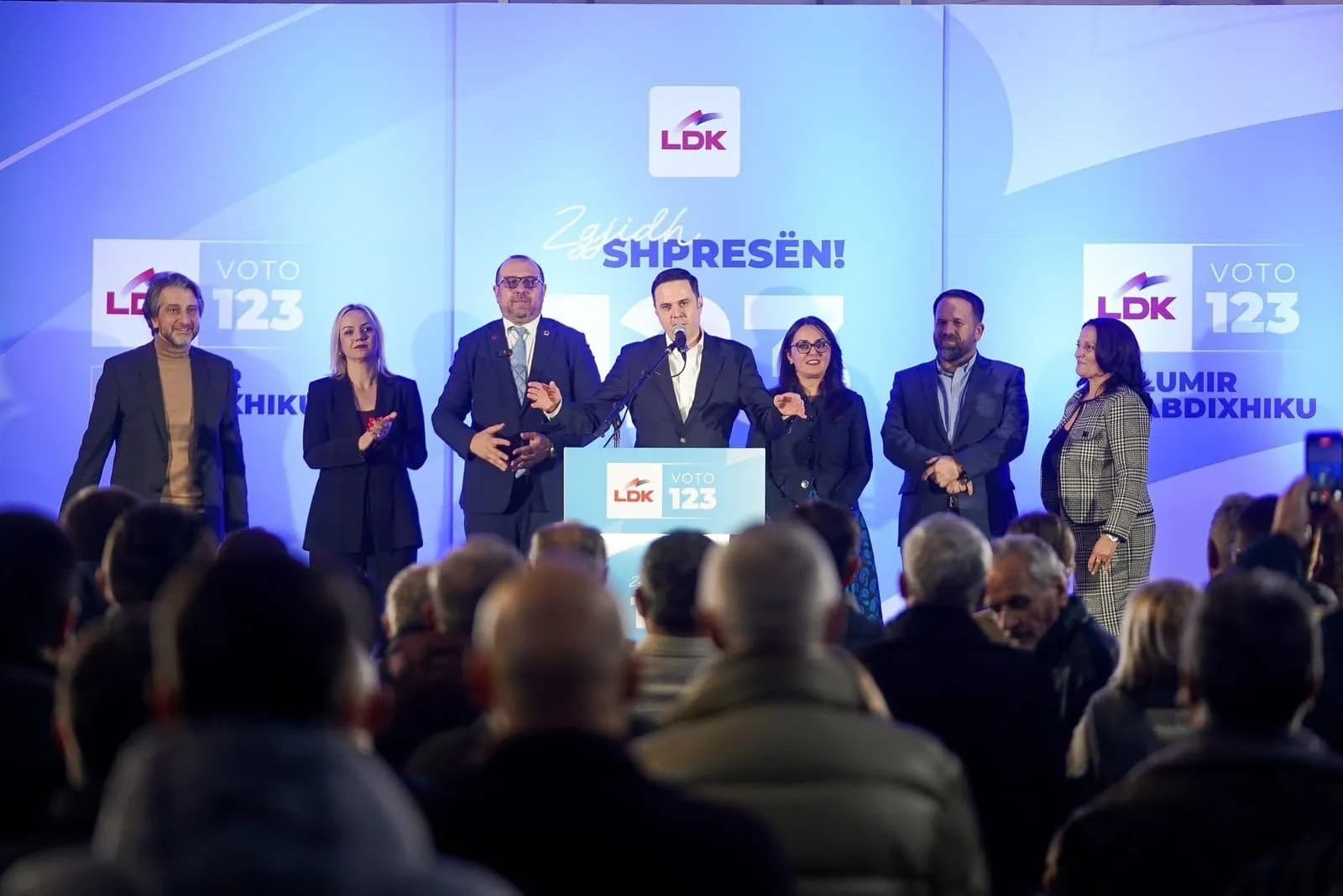 “Çliron qytetin nga trafiku” – Abdixhiku prezanton projektin e Unazës së Jashtme dhe projektet 1.5 milardëshe të Prishtinës