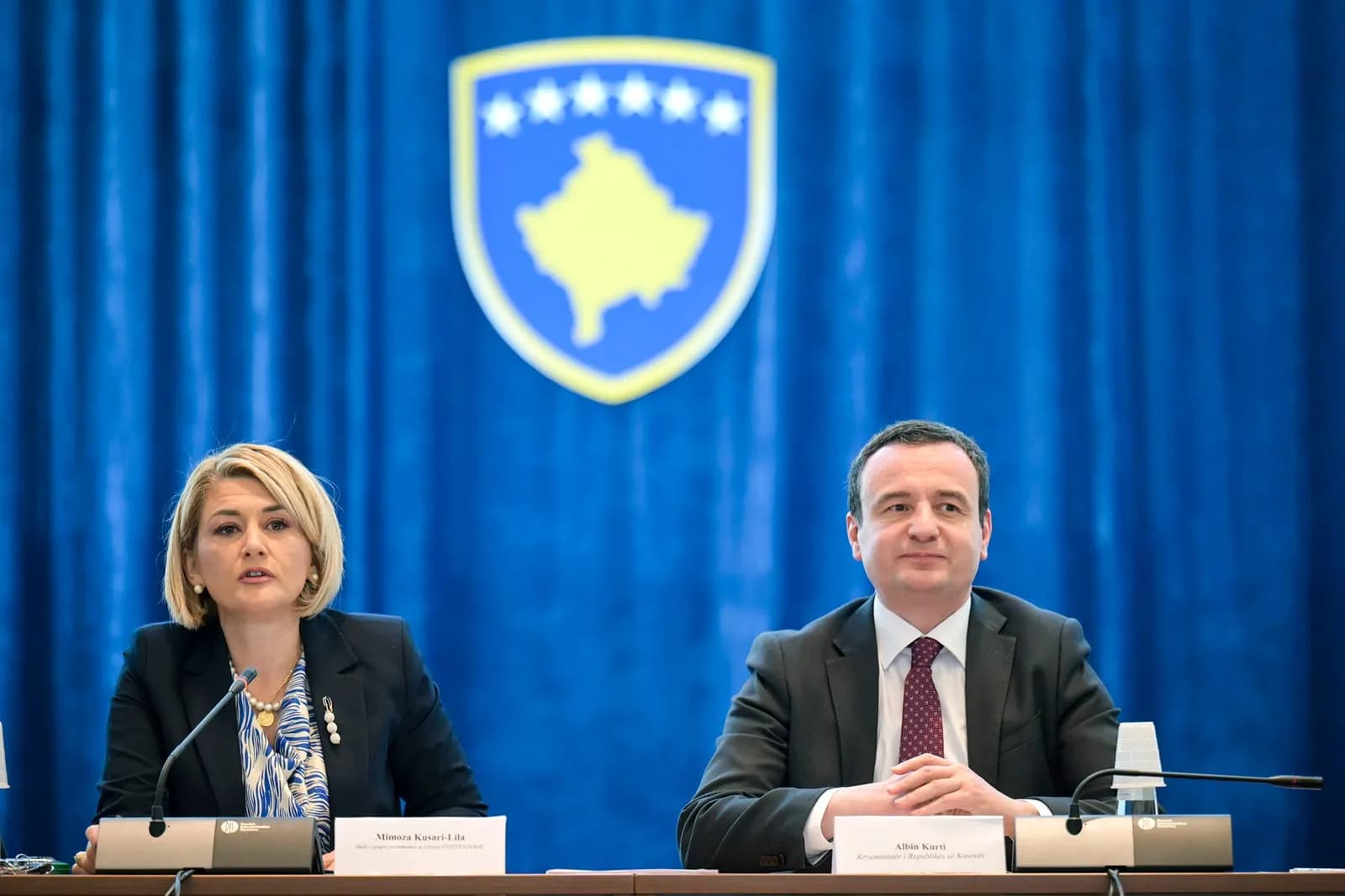 Kurti kërkon të hetohen gazetarët që publikuan bisedën e Mimoza Kusari-Lilës me Milan Radojçiqin: Është e montuar, s’ka asgjë të vërtetë aty