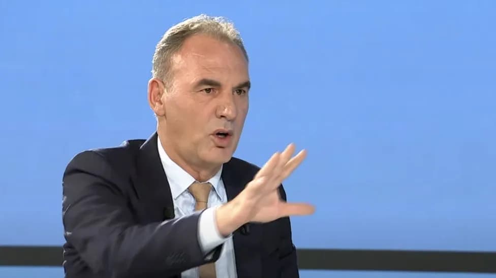 Limaj kritikon ish – opozitën: Po luftojnë kush do të dal i dyti apo i treti