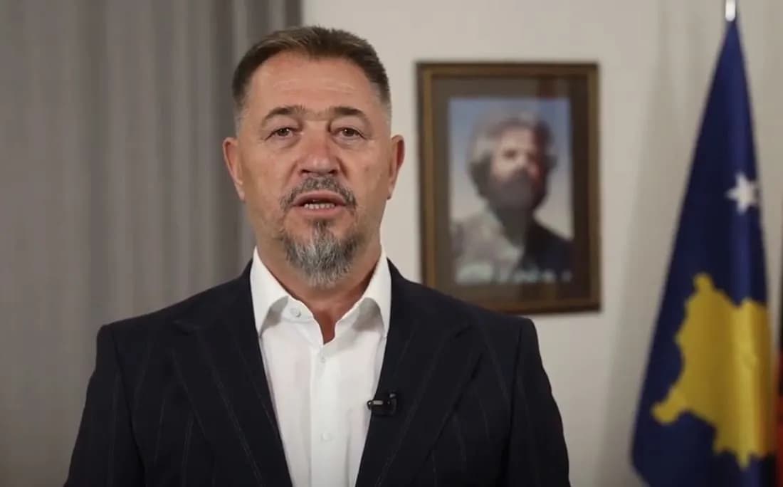 Lushtaku: LVV-ja ka blerë vota, aktivistët e saj kanë shpërndarë para me thasë