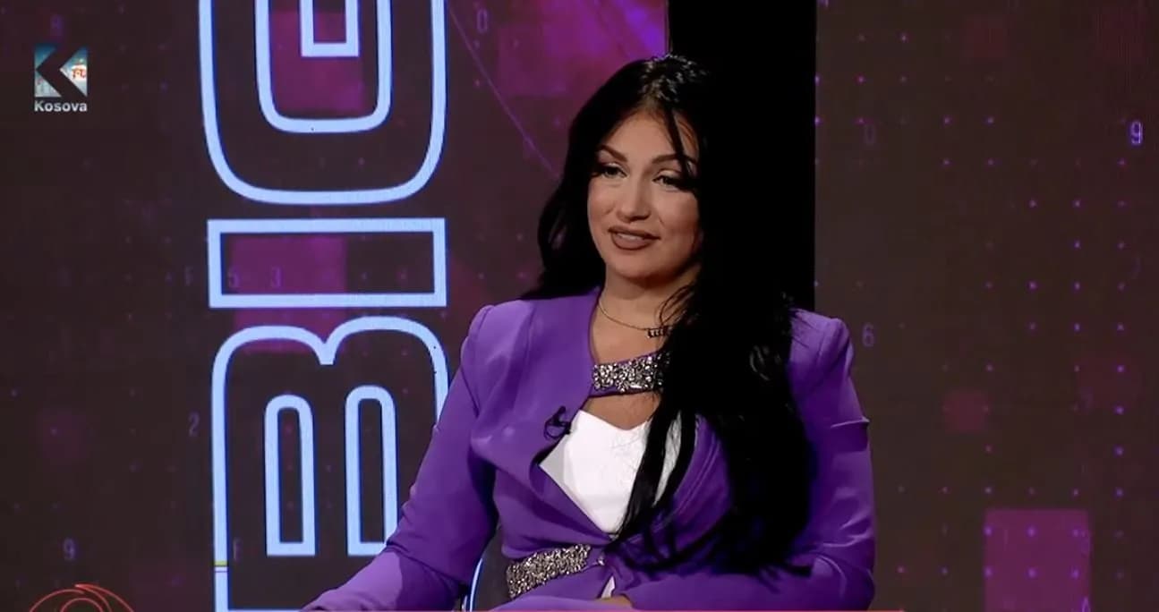 “Oj silikone, oj botokse”, Debat i ashpër mes Shkurtës dhe Xhenetës