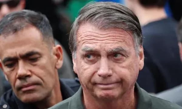 Operacioni i ish-presidentit të Brazilit, Jair Bolsonaro, për hernie përfundon me sukses