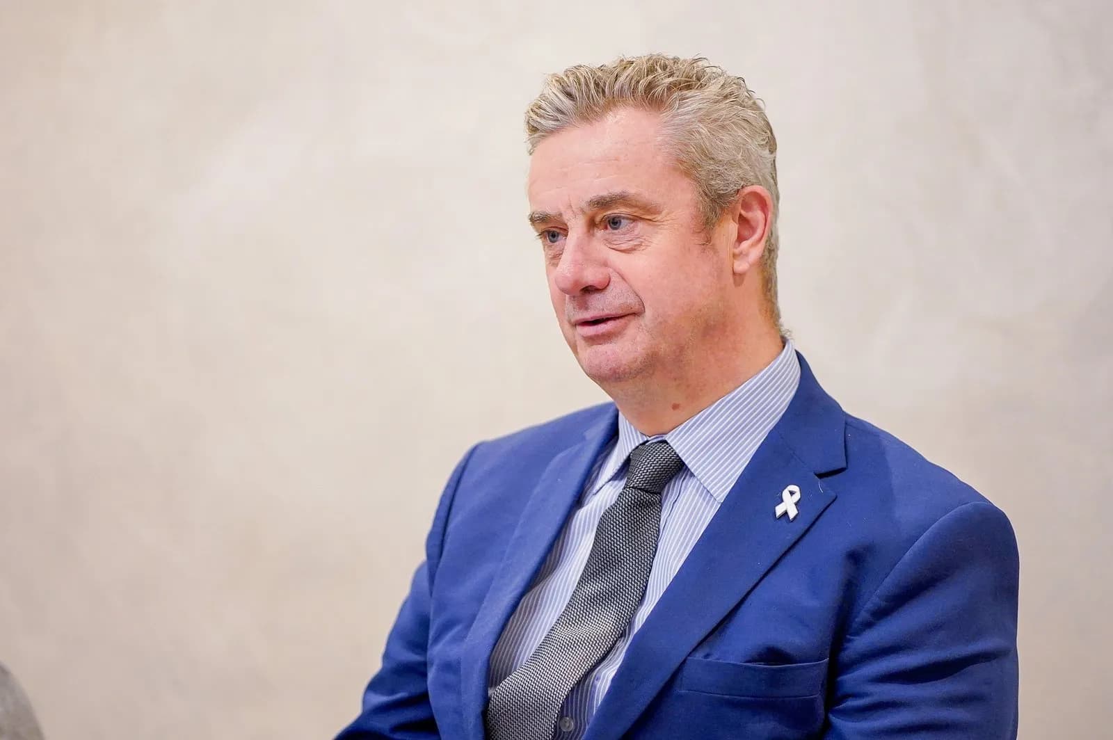 “Paqe, shpresë e harmoni”: Urimi i ambasadorit britanik për Kosovën në vitin 2026