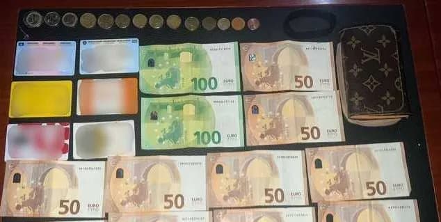 Qytetari në Prishtinë e gjen kuletën me mbi 700 euro e dokumente personale, e dorëzon në Polici