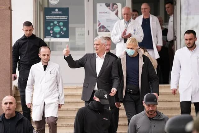 Sa vota i mori mjeku që u kujdes për babain e Thaçit?