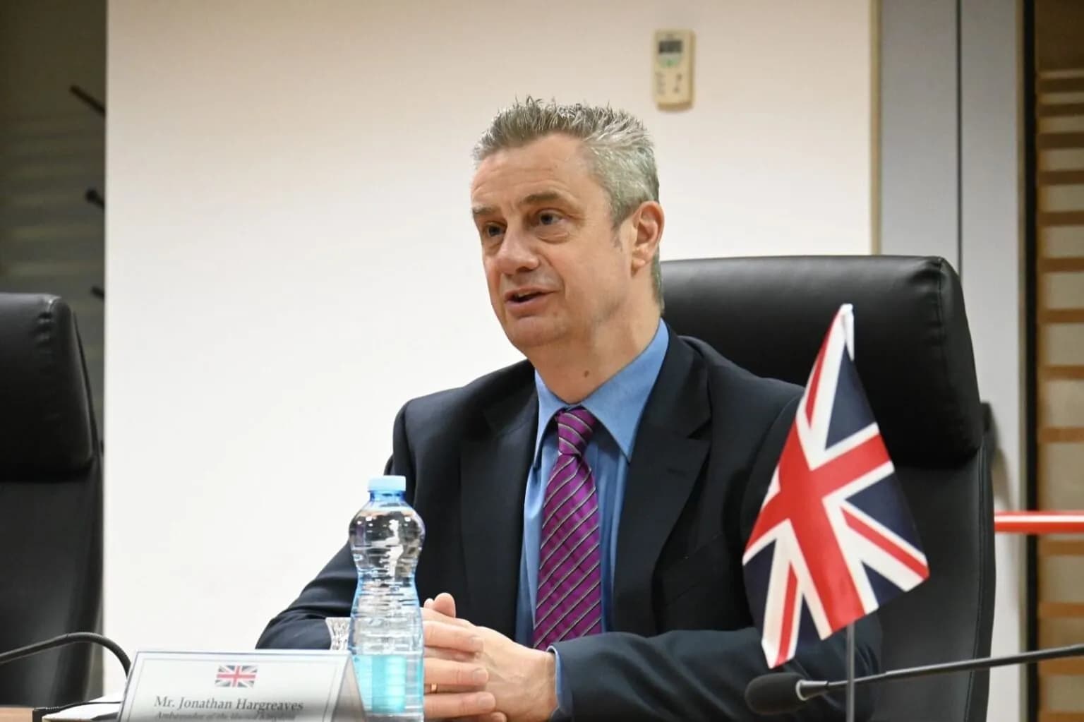 Ambasadori britanik: Rinumërimi bartë rreziqe sa i përket afateve, me rëndësi që Presidenti të zgjidhet me kohë