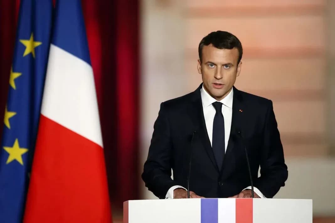 Macron dënon dhunën ndaj protestuesve në Iran, BE paralajmëron sanksione shtesë