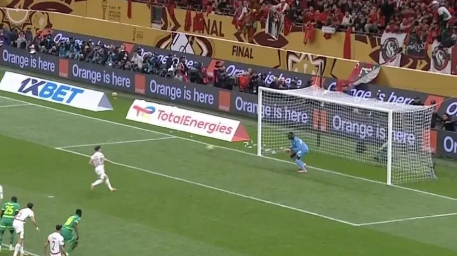“Një komb” mbi supe, Diazit i dështon panenka në minutën e fundit