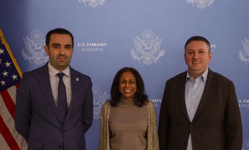 ShBA dhe Kosova forcojnë partneritetin ekonomik përmes AmCham